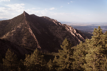 Obraz premium A peak in the mountains in Boulder, Colorado. 