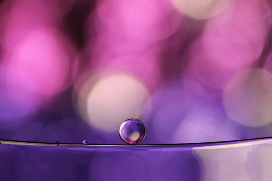 A beautiful and simple oil and water photograph perfect for backgrounds and cards