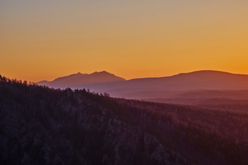 landscape of mountains during dawn