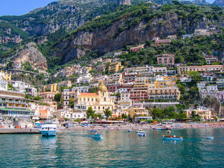 Fototapeta na wymiar The beauties of the Amalfi coast, Positano and Amalfi and the beautiful islands of Procida, Ischia and Capri
