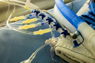 Many of saline solution tube with valve and joint connection for patient