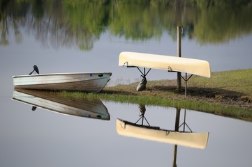Boats at the edge of the lake in the early morning