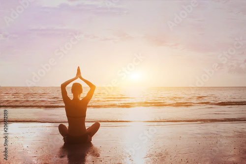Bodied Mindfulness: Women’s Spirits, Bodies and Places