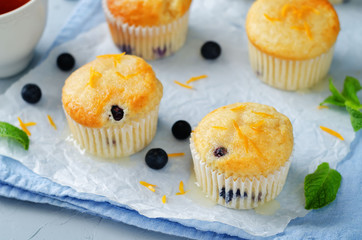Blueberry muffins with lemon glaze