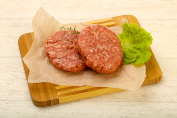 Raw cutlet