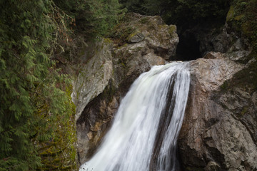 Twin falls waterfall