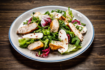 Greek salad with grilled chicken