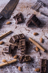 Chocolate Canela Almendras