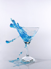 Cocktail Bar Glas SplashBlau 