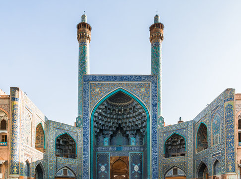 Traditional Jameh mosque of isfahan - Iran