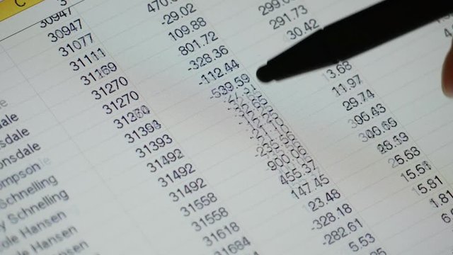 touch screen pen moving excel sheet of numbers