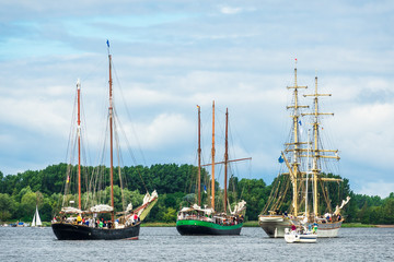 Segelschiffe auf der Hansesail in Rostock