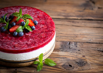 Homemade cheesecake with fresh berries - obrazy, fototapety, plakaty