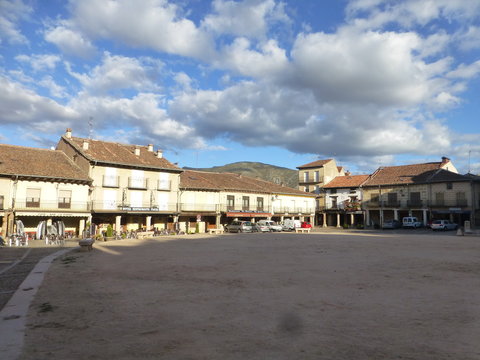 Riaza,villa española  del macizo de Ayllón en la provincia de Segovia, en la comunidad autónoma de Castilla y León (España)