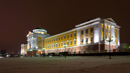 Fototapeta na wymiar Residence of the Head of the Udmurt Republic in Izhevsk, in Russia, in the winter at night