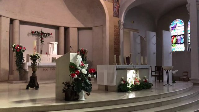 Autel de l'&eacute;glise Saint Jean Baptiste de la Salle &agrave; Paris	