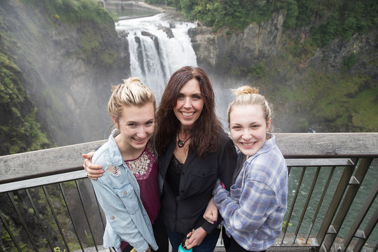 Family vacation at Snoqualmie Falls in Washington State
