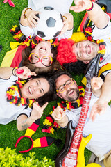 Deutsche Fussball Fans im WM Fieber  © karepa