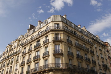 Fototapeta na wymiar Immobilier à Paris