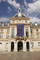 Obraz premium Mairie du 15 me arrondissement à Paris