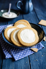 New York cheesecake cookies filled with cream cheese