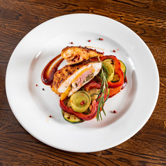 grilled chicken with grilled vegetables
