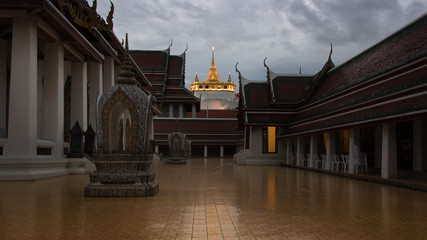 Fototapeta na wymiar Sraket Rajavaravihara Temple, Bangkok, Thailand