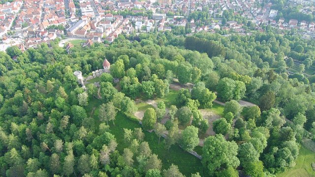 Rine Honberg in Tuttlingen in S&uuml;ddeutschland in Europa aufgenommen mit einer Drone