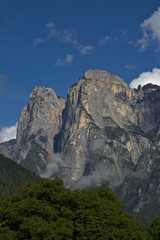 view of an alpine mountain landscape
