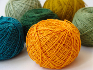 Several balls of colorful threads