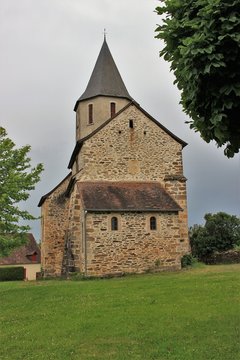 Eglise de Saint-Priest-les-foug&egrave;res (Dordogne)