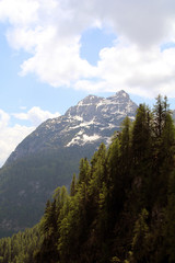 view of an alpine mountain landscape