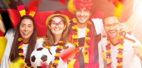 Deutsche Fussball Fans im Weltmeisterschaft Fieber 