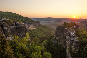 Heringstein zur Sonnenaufgang