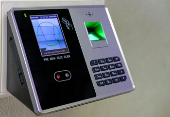 Face scanner for time recording.