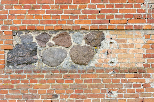 Background of old brick wall pattern texture. © madredus