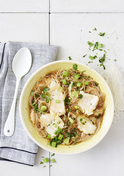 Soupe tha&iuml; poisson coriandre