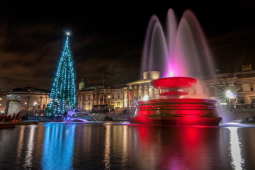 Long Exposure Christmas at Trafalgar Square