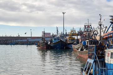 Fototapeta premium Fischerboote im Hafen von Agadir in Marokko 