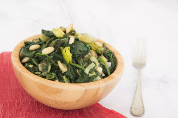 Spinach salad