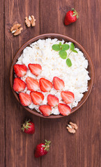 Cottage cheese with strawberry