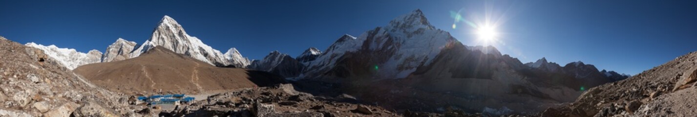 Everest Lhotse PumoRi AmaDablam Himalaje treking - obrazy, fototapety, plakaty