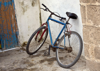 Fototapeta na wymiar Leaning Bicycle