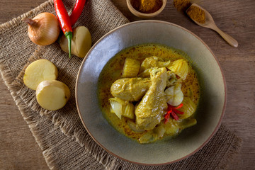 Yellow Curry Chicken
