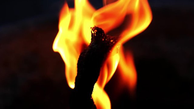 Fiamma di torcia