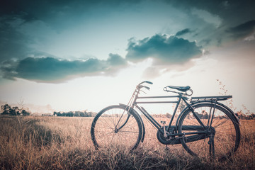 Fototapeta na wymiar beautiful landscape image with Bicycle in Cinamatic tone style
