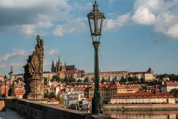 Karlsbr&uuml;cke und Prager Burg