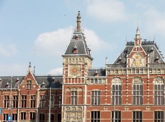 Fototapeta na wymiar Central station in Amsterdam the Netherlands