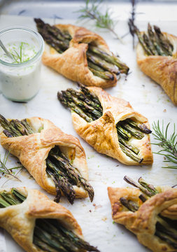 Asparagus and Halloumi Savory Puff pastry served with Vegan Rosemary Aioli
