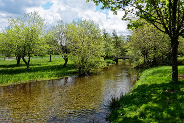 Paysage rivière du bonheur